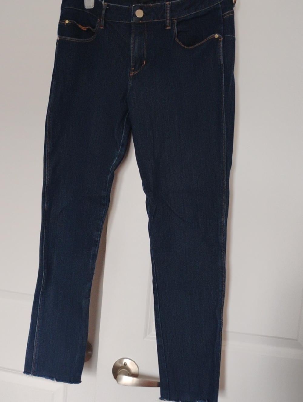 Guess Women’s Skinny Jeans in Dark Blue